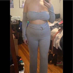 Grey two piece set‼️ never worn ‼️